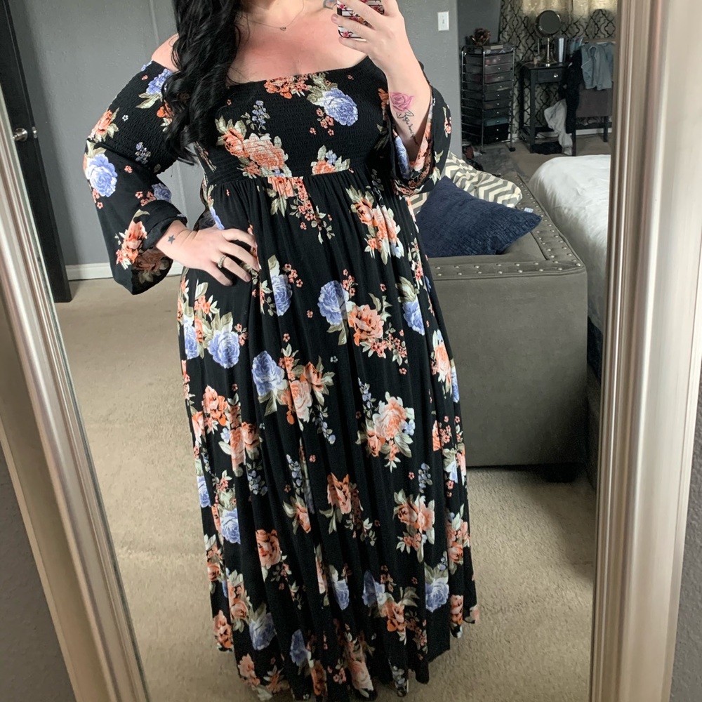 Torrid Black Floral maxi dress